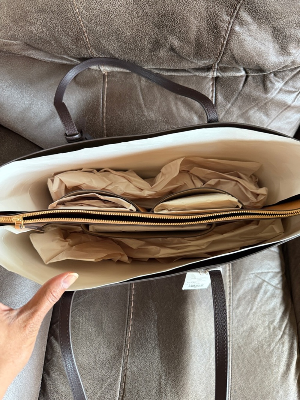 Tory Burch Perry Triple Compartment Leather Tote - Picture 9 of 14
